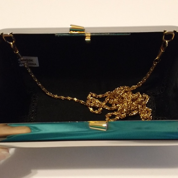 silver-tone with gold-tone wave metal clutch - Picture 4 of 4